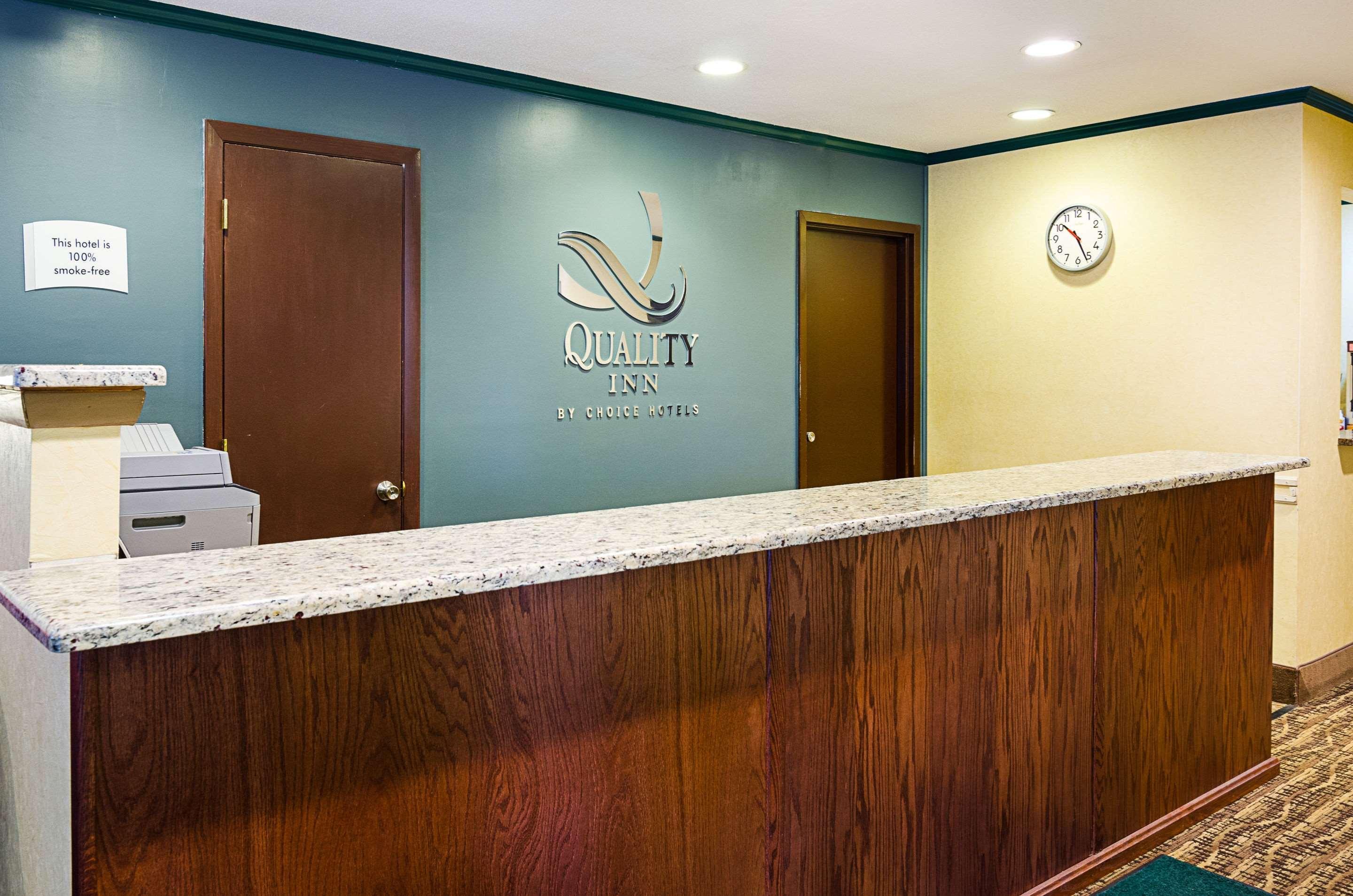 Quality Inn Princeton Exterior photo