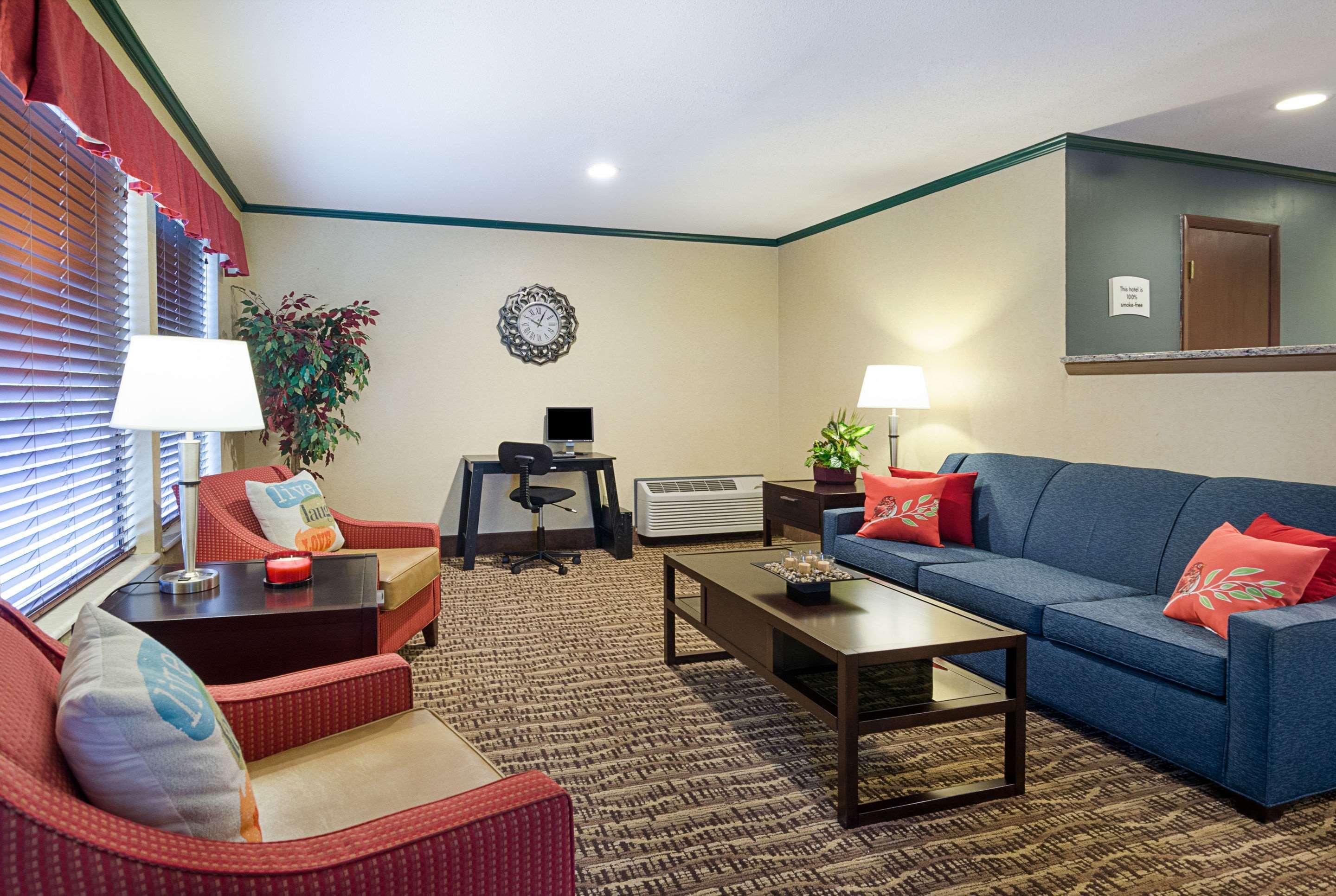 Quality Inn Princeton Exterior photo